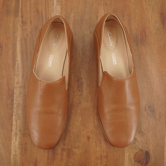 Clarks Womens Pure Viola Dark Tan Loafers Size 8.5 Leather Slip On Casual - Picture 8 of 11